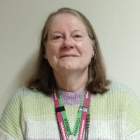 Read more: “I like to use my mental health ‘expert by experience’ insight to support the Trust” – Lynne’s volunteering story