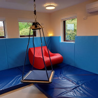 Kirklees sensory room equipment