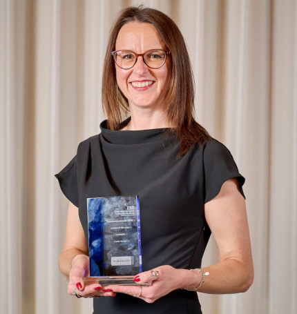 Sarah Armer with Leader of the Year Excellence Award 2026